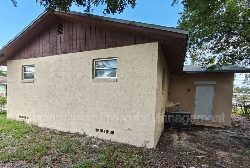 Charming Updated Home with Bonus Room property image