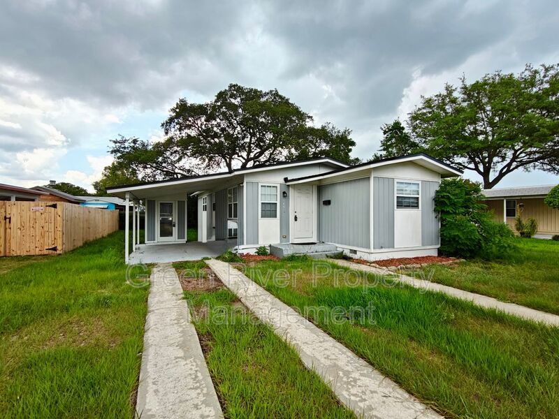 Bright & Cozy 3BR Home in Convenient St. Augustine Location property image