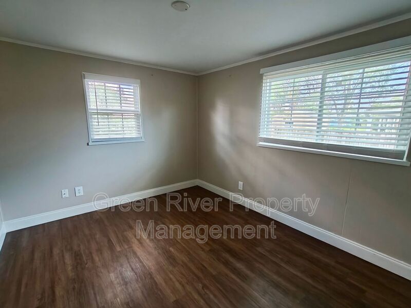 Bright & Cozy 3BR Home in Convenient St. Augustine Location property image