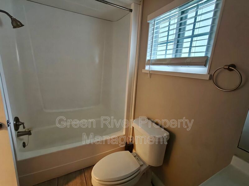 Bright & Cozy 3BR Home in Convenient St. Augustine Location property image