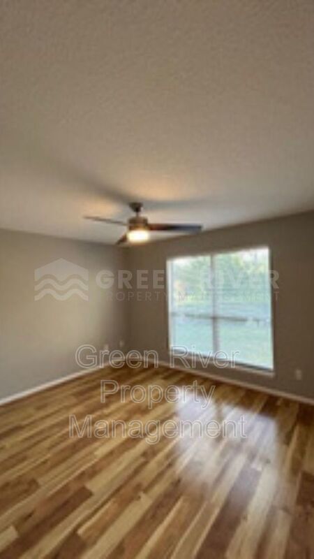Waterfront Living in the Heart of Eagle Harbor!! property image