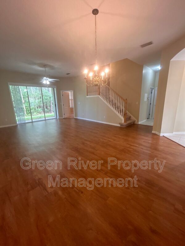 Primary Suite Downstairs + Eagle Harbor Amenities Included! property image