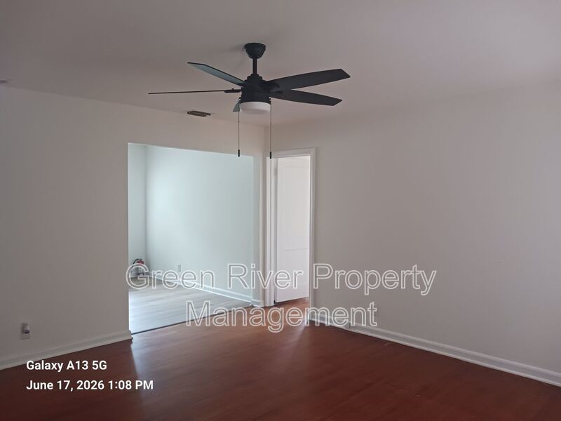 Charming 2BR Home with Updated Kitchen property image