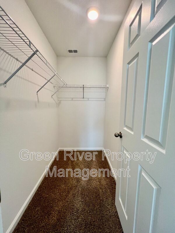 Charming Middleburg Townhome with Garage In Kindlewood! property image