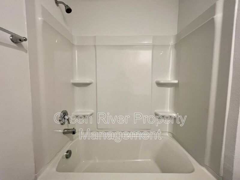 Charming Middleburg Townhome with Garage In Kindlewood! property image