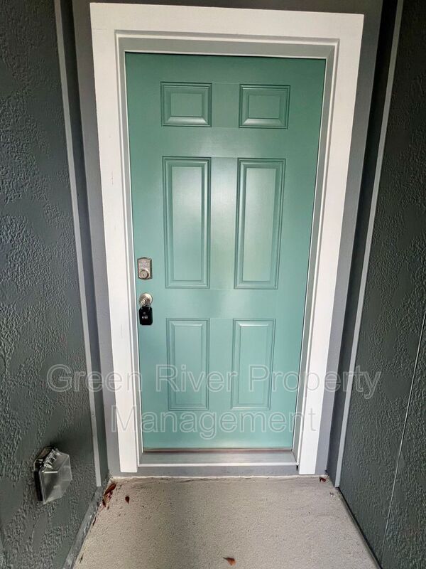 Charming Middleburg Townhome with Garage In Kindlewood! property image