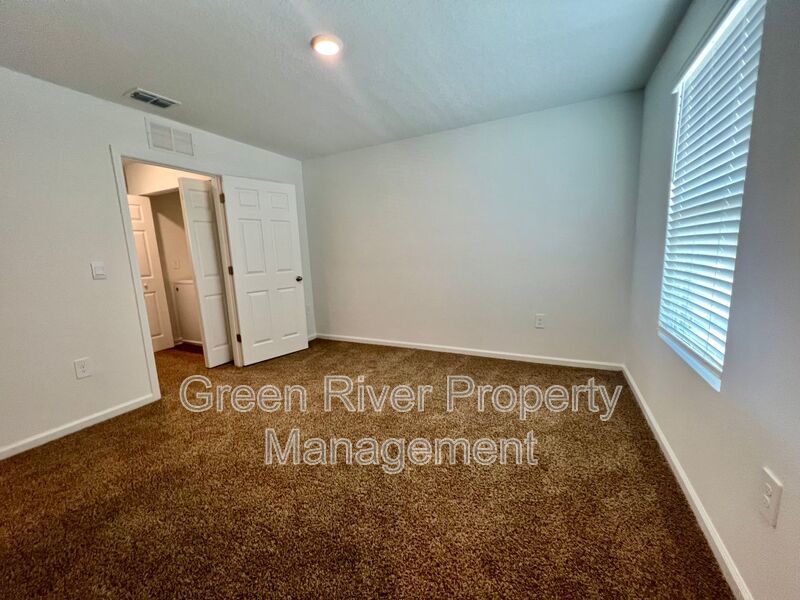 Charming Middleburg Townhome with Garage In Kindlewood! property image