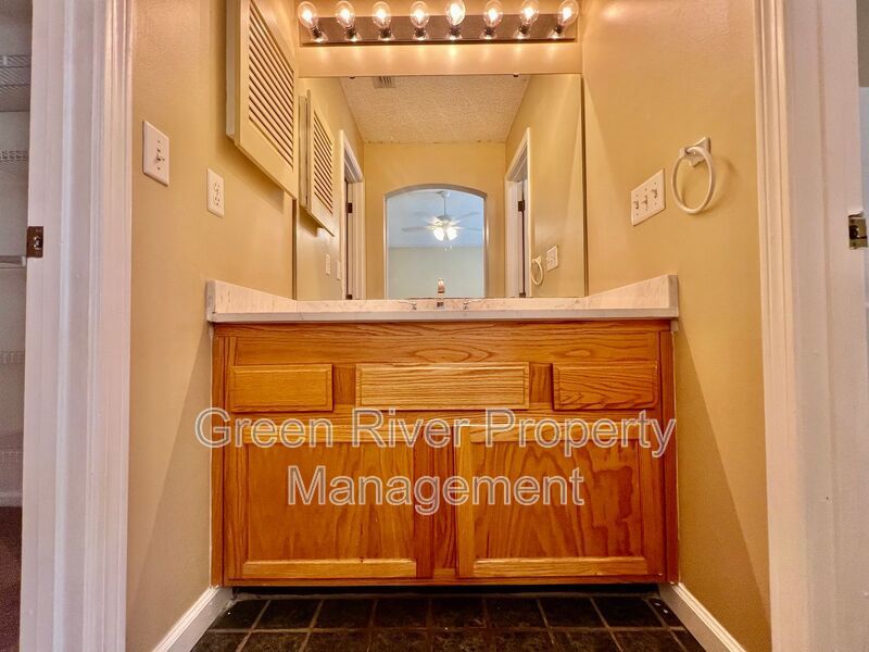 Greenfield Lakes Beauty | Fenced Yard, Sunroom & Pet Friendly! property image