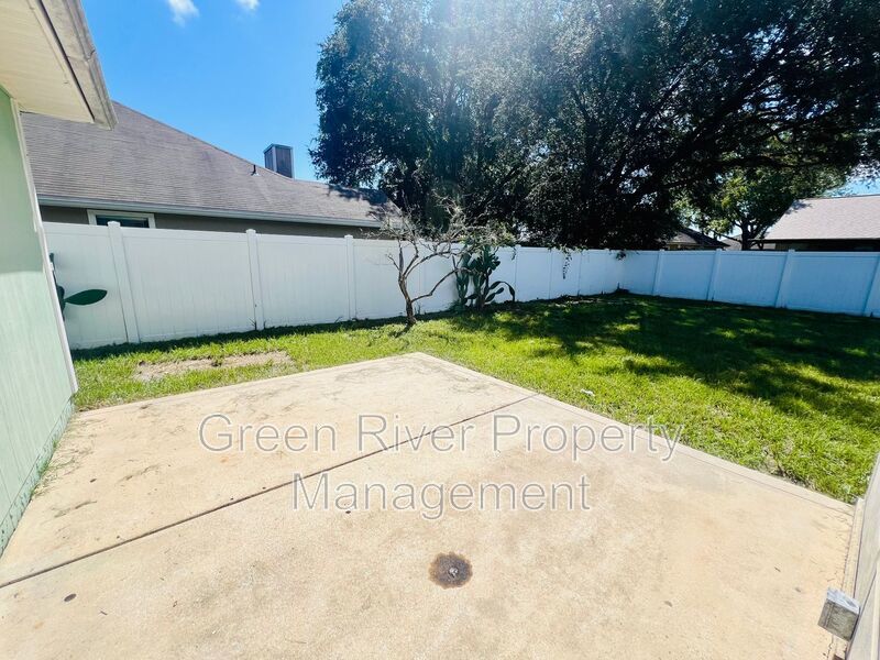 Greenfield Lakes Beauty | Fenced Yard, Sunroom & Pet Friendly! property image