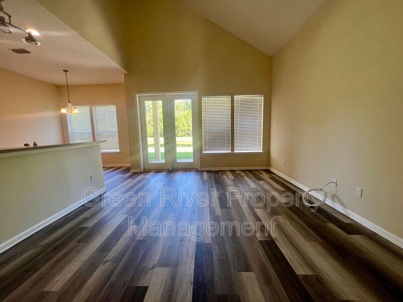 4 bedroom 3 bath in Fleming Island Plantation!! property image