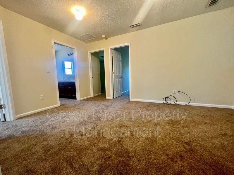 4 bedroom 3 bath in Fleming Island Plantation!! property image