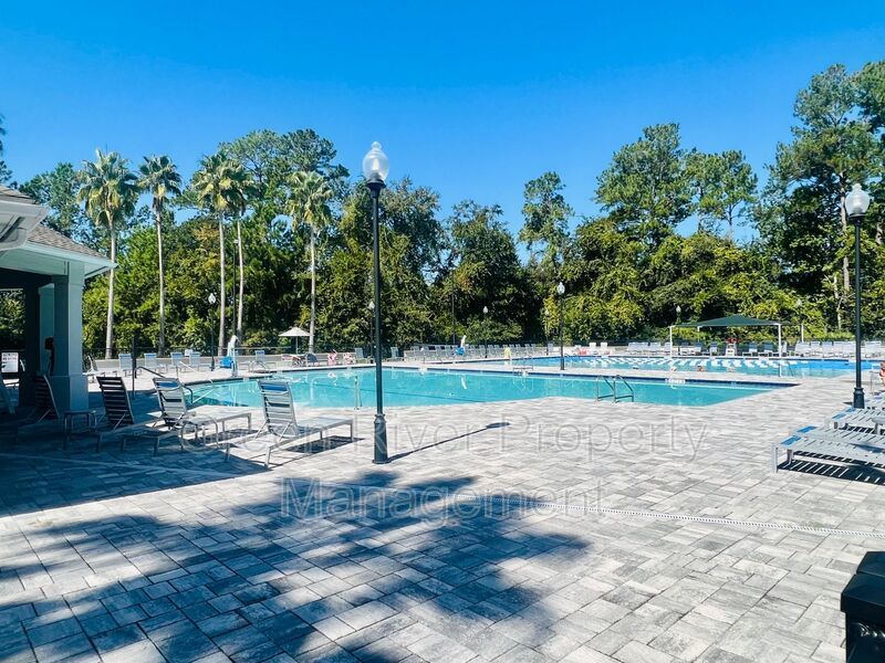 4 bedroom 3 bath in Fleming Island Plantation!! property image