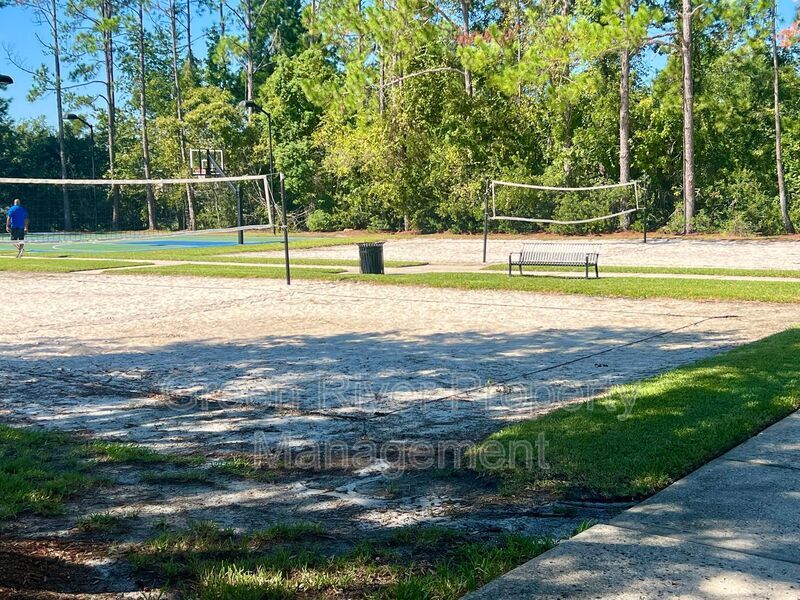 4 bedroom 3 bath in Fleming Island Plantation!! property image