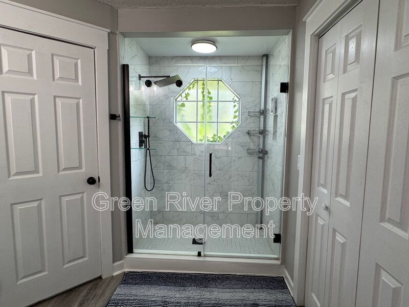 Poolside Peace in Oak Creek - Fleming Island Living at Its Finest!! property image