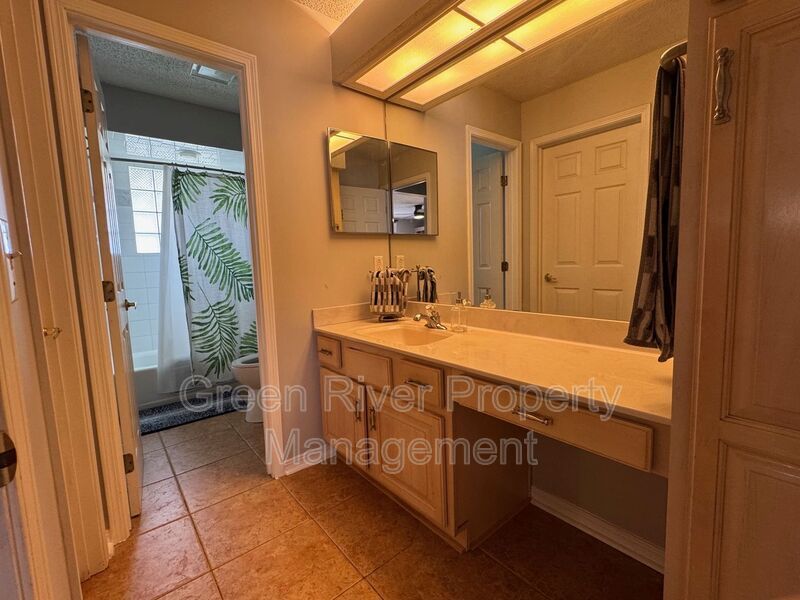 Poolside Peace in Oak Creek - Fleming Island Living at Its Finest!! property image