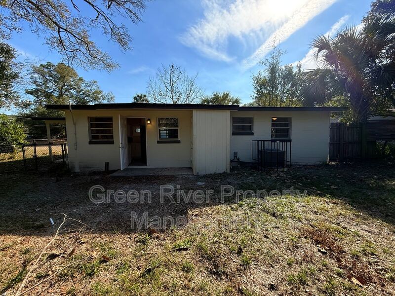 Bungalow in Jacksonville - Newly Renovated! property image