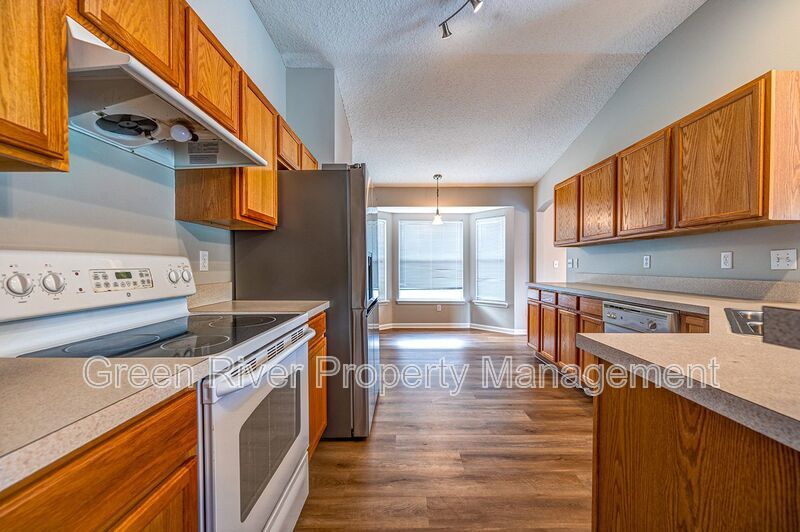 3 bedroom / 2 bath Gem with Pond Views in Spencer's Plantation! property image