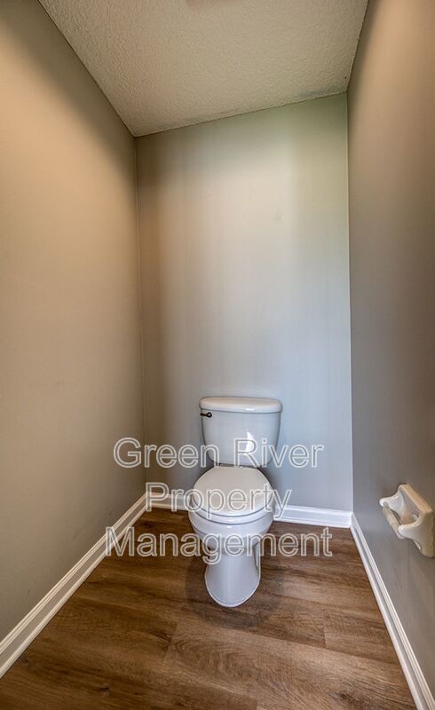 3 bedroom / 2 bath Gem with Pond Views in Spencer's Plantation! property image