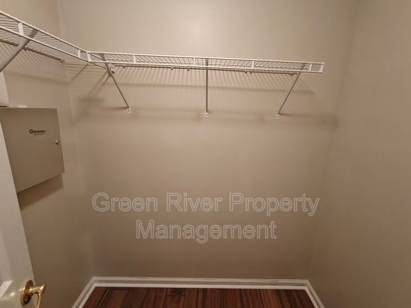 Spacious 5-Bedroom Home with Pond View & Resort-Style Amenities property image