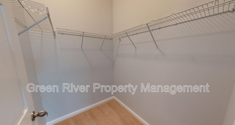 Chic 3-Bed, 2-Bath Condo in Greenstone at Aberdeen! property image