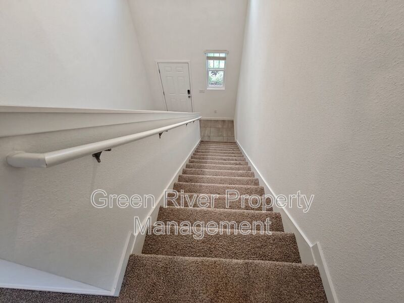 Beautiful 4-Bedroom Home for Rent in Green Cove Springs property image