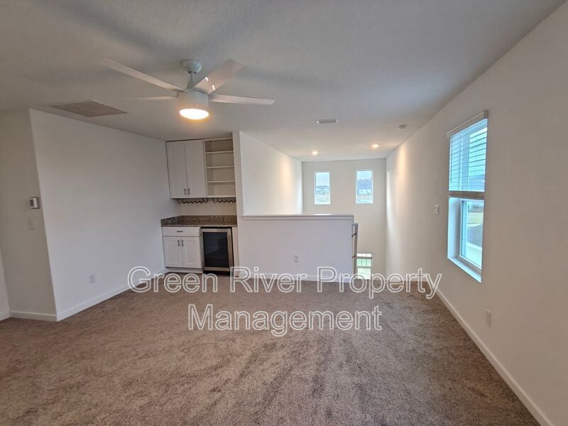 Beautiful 4-Bedroom Home for Rent in Green Cove Springs property image