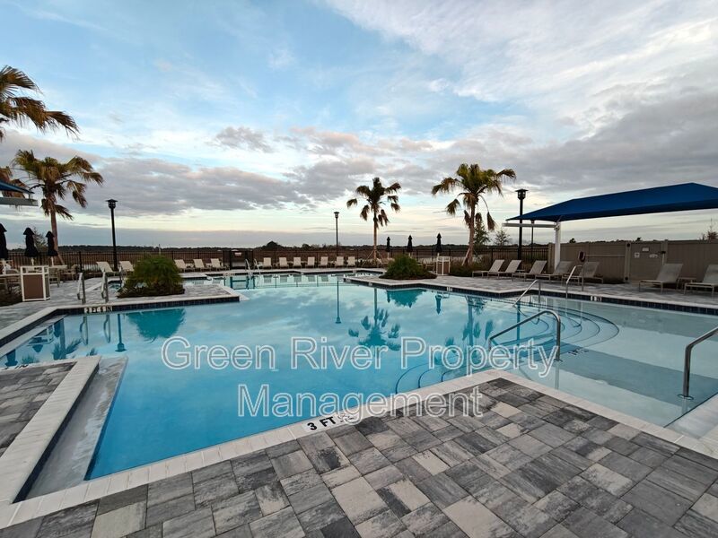 Beautiful 4-Bedroom Home for Rent in Green Cove Springs property image