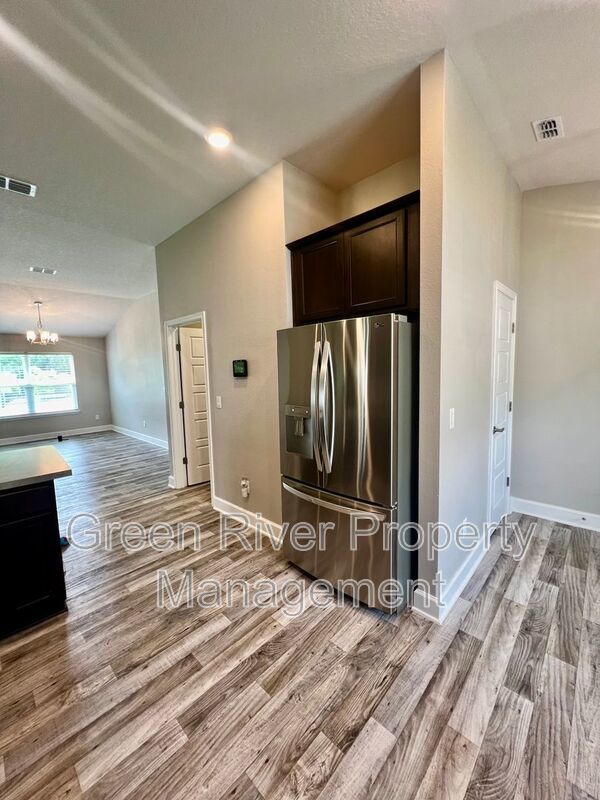 Beautiful home in Natural Park Estates property image