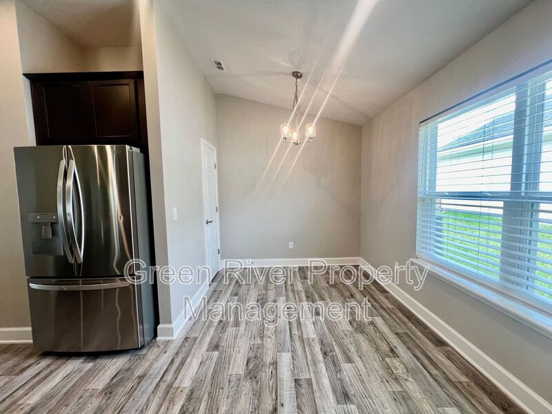 Beautiful home in Natural Park Estates property image