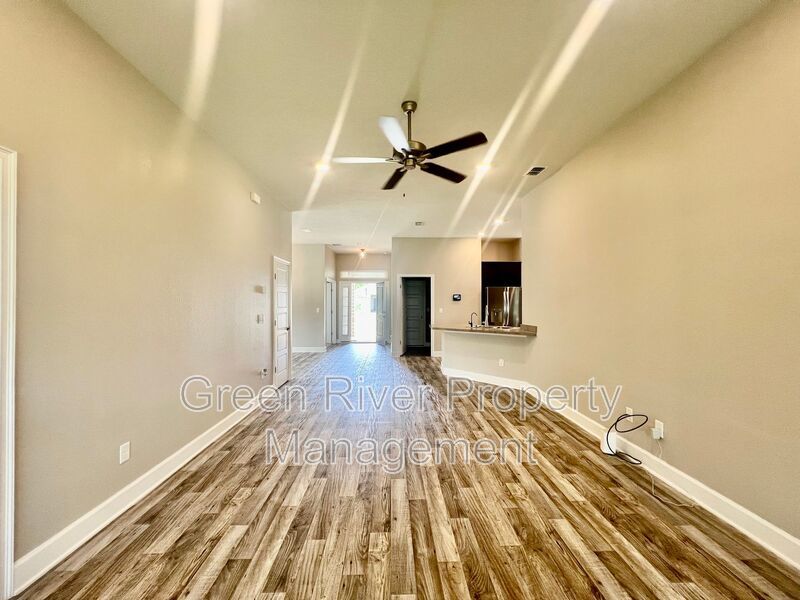 Beautiful home in Natural Park Estates property image