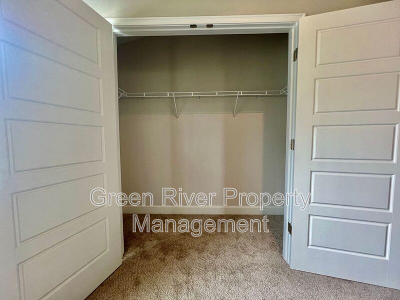 Beautiful home in Natural Park Estates property image