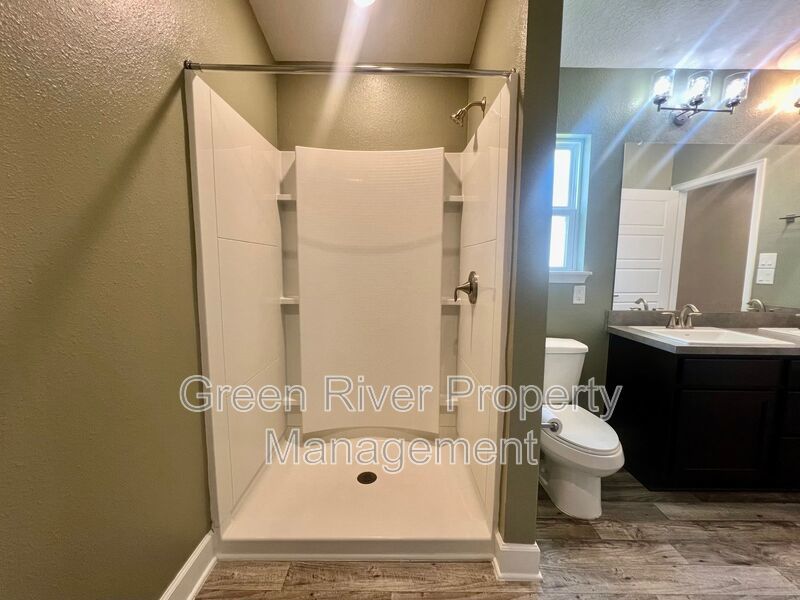 Beautiful home in Natural Park Estates property image