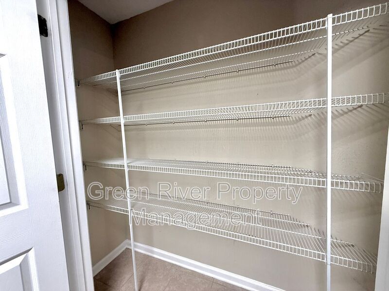 3 Bedroom, 2.5 Bathroom Townhome located in Fleming Island!! property image