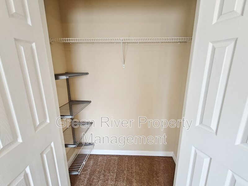 3 Bedroom, 2.5 Bathroom Townhome located in Fleming Island!! property image