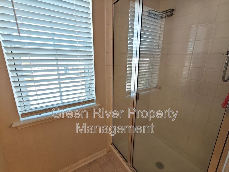 Stylish Two-Story 4BR Home with Open Concept & Spacious Backyard property image