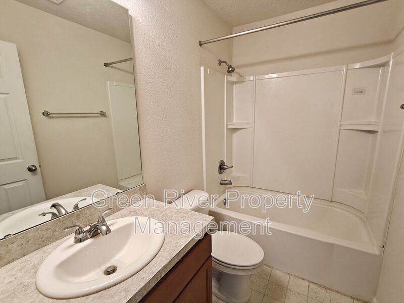 Stylish Two-Story 4BR Home with Open Concept & Spacious Backyard property image