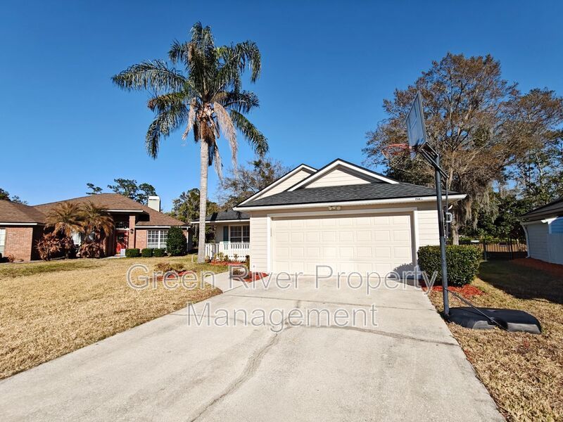 Florida Living at Its Best – 3BR Home with Hot Tub & Resort Amenities property image