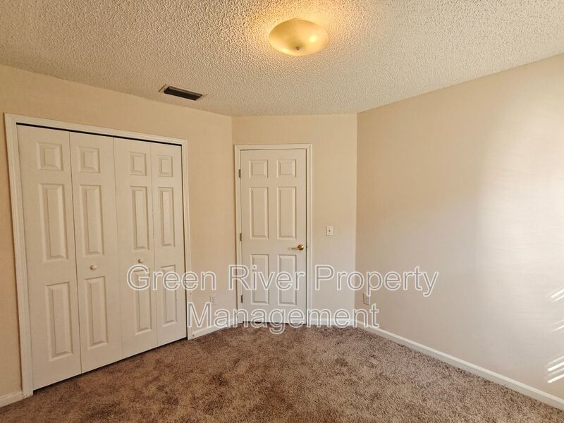 Florida Living at Its Best – 3BR Home with Hot Tub & Resort Amenities property image