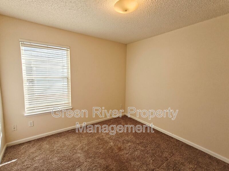 Florida Living at Its Best – 3BR Home with Hot Tub & Resort Amenities property image