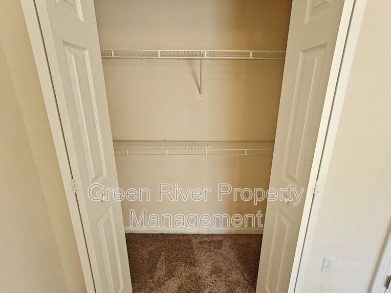 Florida Living at Its Best – 3BR Home with Hot Tub & Resort Amenities property image