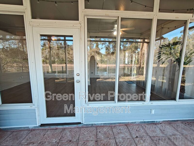 Florida Living at Its Best – 3BR Home with Hot Tub & Resort Amenities property image