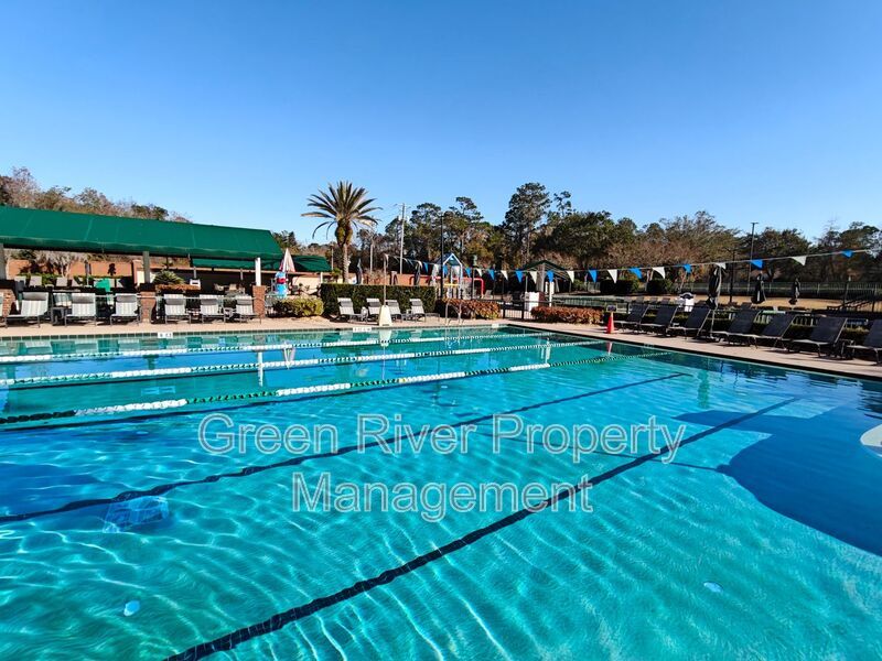 Florida Living at Its Best – 3BR Home with Hot Tub & Resort Amenities property image