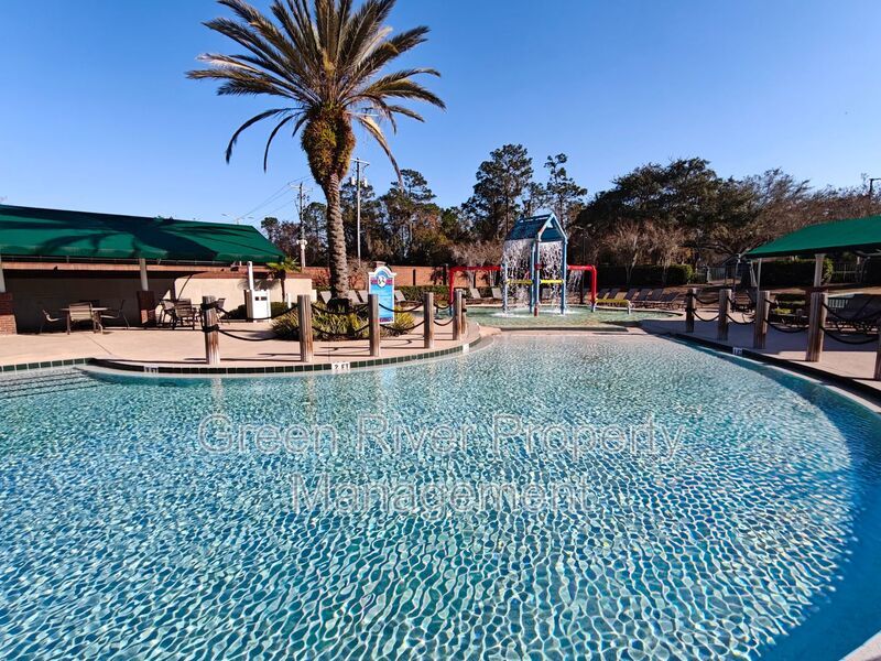 Florida Living at Its Best – 3BR Home with Hot Tub & Resort Amenities property image