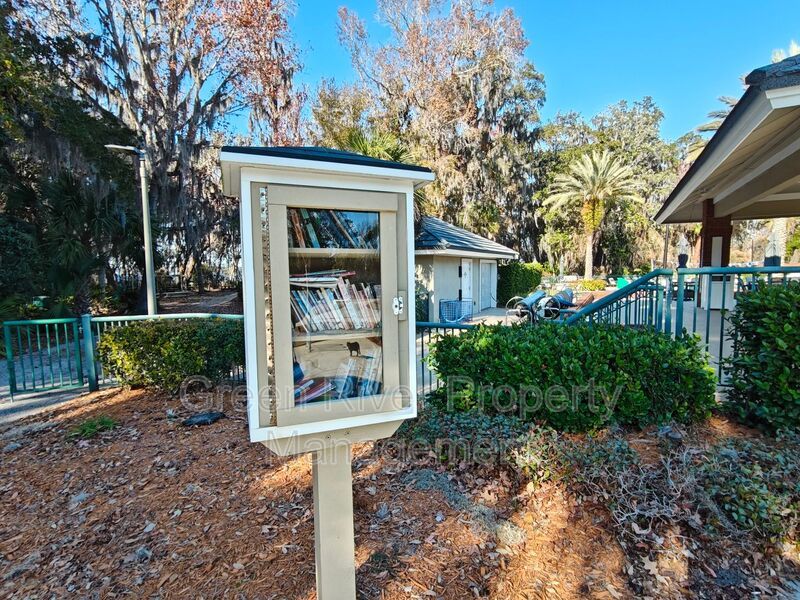 Florida Living at Its Best – 3BR Home with Hot Tub & Resort Amenities property image