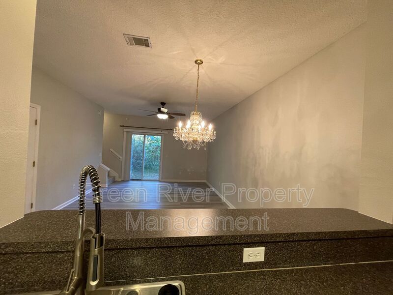 Immaculate 2 bedroom 2.5 bath home available now! property image