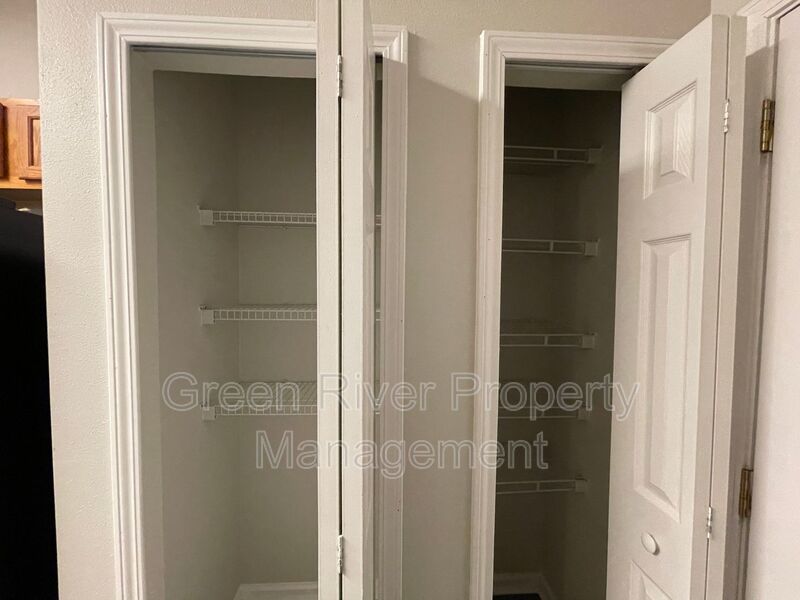 Immaculate 2 bedroom 2.5 bath home available now! property image