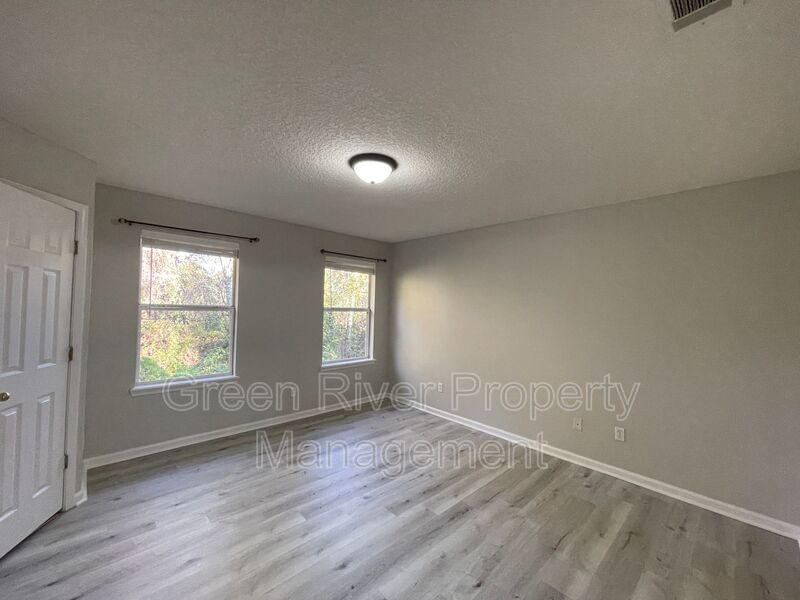 Immaculate 2 bedroom 2.5 bath home available now! property image