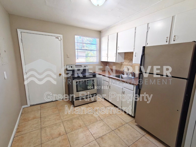 Quiet 2 Bedroom Retreat Available Now – Pets Welcome! property image