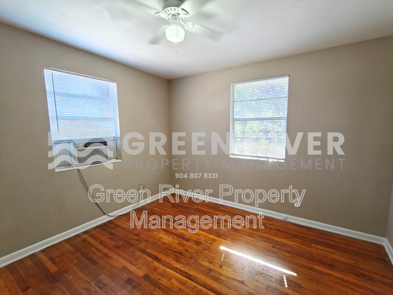 Quiet 2 Bedroom Retreat Available Now – Pets Welcome! property image