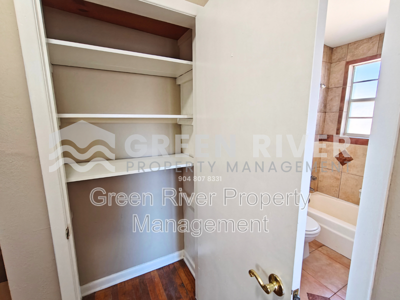 Quiet 2 Bedroom Retreat Available Now – Pets Welcome! property image